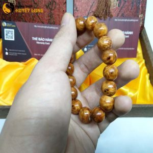 Vòng Tay Huyết Long Nu 12 Ly