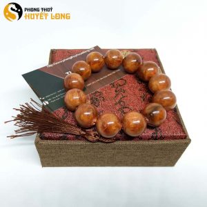 Vòng Tay Phong Thủy Huyết Long Nu 18Ly