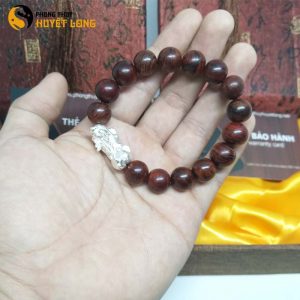 Vòng Tay Gỗ Sưa Đỏ 12ly Mix Tỳ Hưu Bạc 925