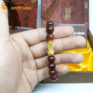 Vòng Tay Gỗ Sưa Đỏ 10ly Mix Tỳ Hưu Bạc Xi VàngVòng Tay Gỗ Sưa Đỏ 10ly Mix Tỳ Hưu Bạc Xi Vàng
