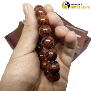 3Vòng tay gỗ sưa đỏ tự nhiên