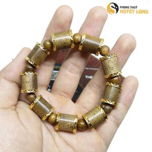 Trầm tốc bọc vàng