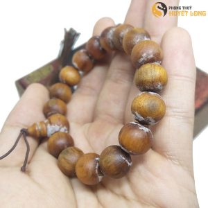 Vòng tay gỗ hoàng đàn tuyết lạng sơn tự nhiên