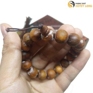 Vòng tay gỗ hoàng đàn tuyết lạng sơn tự nhiên