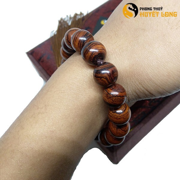 Vòng Tay Gỗ Sưa Đỏ 12Ly 17 Hạt (Size Nam) Chính Hãng