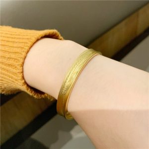 O1cn01yoind71qtk4hlqzw8 !!2206647975553 0 Cib