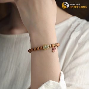 Vòng Tay Đàn Hương Đỏ Ấn Độ Mix Ngọc Hồ Lô May Mắn, Bình An, Tài Lộc, Vòng Tay Phong Thủy Linh Thiêng, Size 6mm Nữ