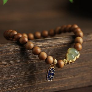 Vòng Tay Đàn Hương Đỏ Ấn Độ Mix Ngọc Hồ Lô May Mắn, Bình An, Tài Lộc, Vòng Tay Phong Thủy Linh Thiêng, Size 6mm Nữ