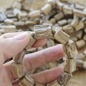 Vòng Tay Trầm Tốc Kiến Thô Quảng Nam Tự Nhiên